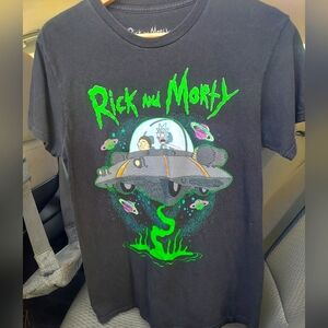 Rick and Morty UFO graphic tee S